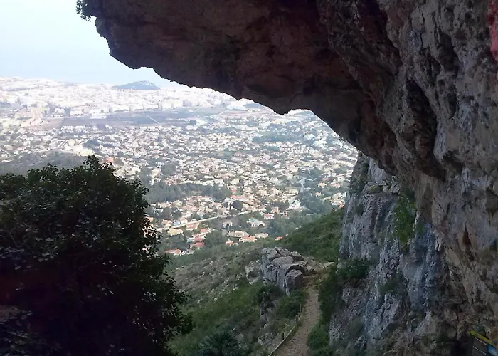 038 Magrana וילה